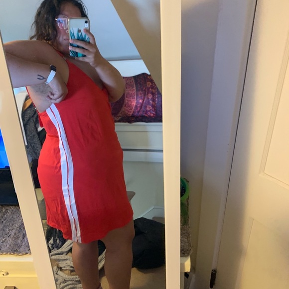 Flirty red dress - Picture 2 of 2